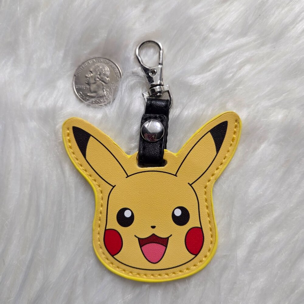 Pokémon Pikachu Keychain - Picture 3 of 5